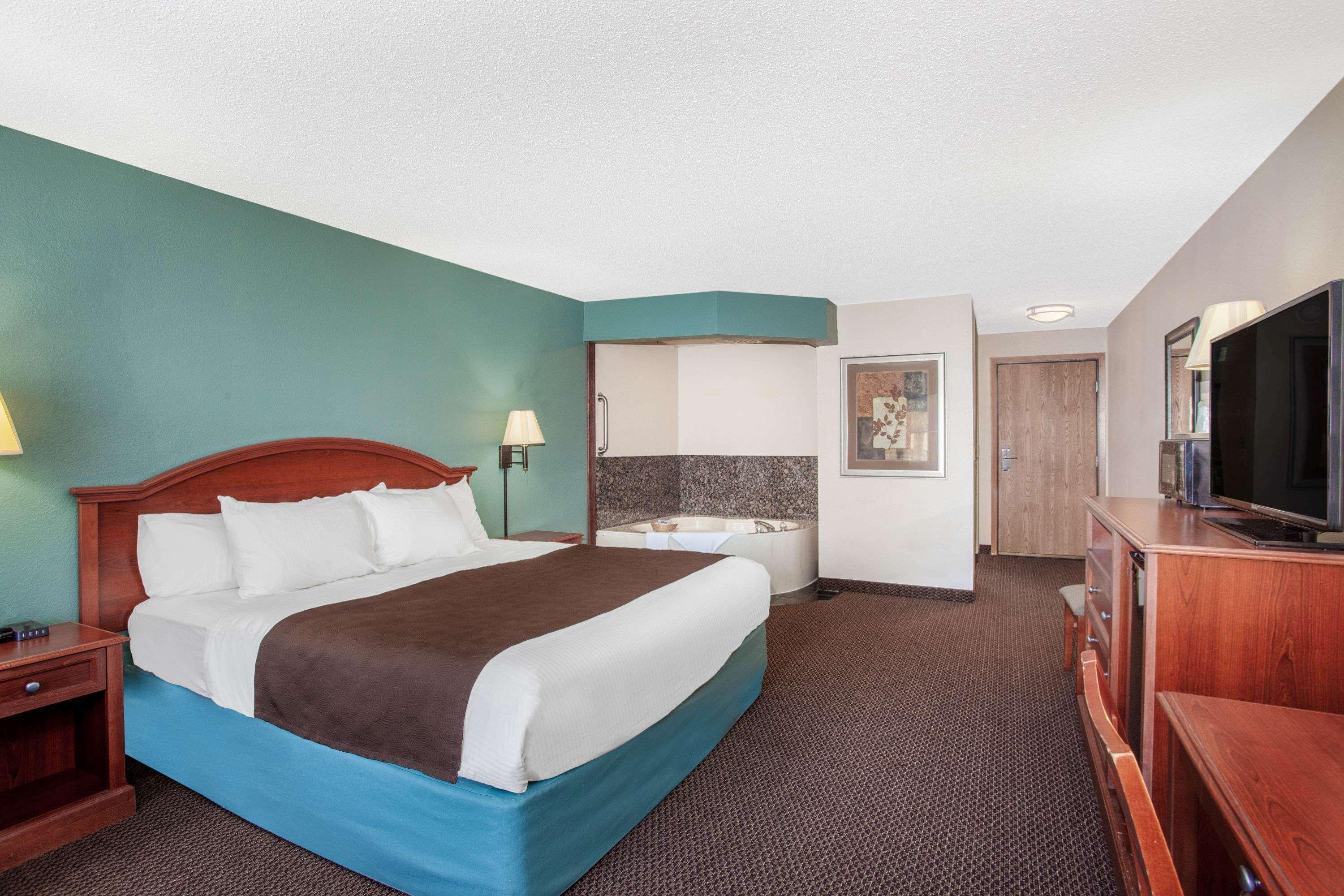 Americinn By Wyndham St. Peter Kültér fotó